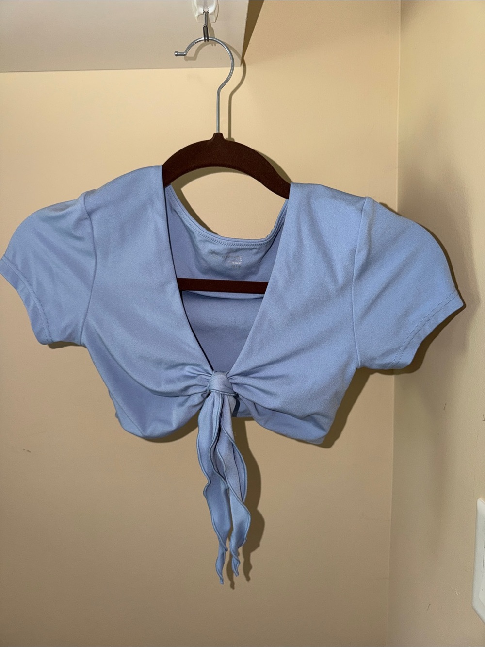 Tie-Front Athletic Crop Top